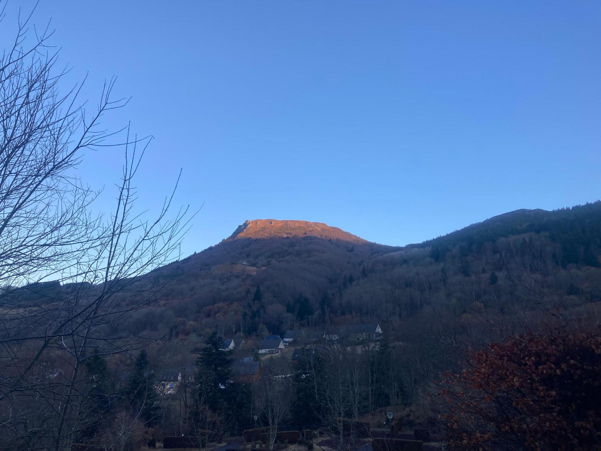 Le Relais Charraud Leilighet Le Mont-Dore Eksteriør bilde